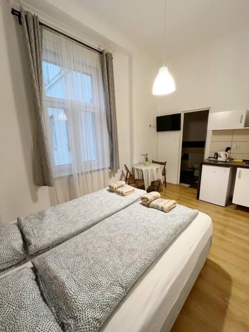 12# Sunflower Cozy Apartment 부다페스트 외부 사진